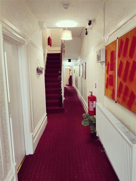 Oyo St Kildas Hotel