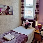 Oyo St Kildas Blackpool Central